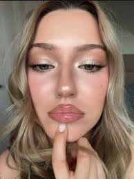 Olivia Hebert (oliviahebert25)