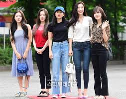 Queendom remix mv链接 文件名称：red velvet 레드벨벳 'qu… Red Velvet Girl S Brand Reputation Is Number One Black Pink 2nd And Twice 3rd Mottokorea