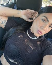 Stephanie Pellot's Instagram, Twitter & Facebook