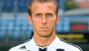 | | karel poborský | | | ||| |. Karel Poborsky V Zapase Za Dynamo Fotbal Sport Budejcka Drbna Zpravy Z Ceskych Budejovic A Jiznich Cech