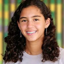 Laura Benbow's Instagram, Twitter & Facebook