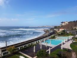 The estoril congress center boasts a privileged location on the estoril coast, 25 km away from lisbon airport, and right next to the famous casino with its surrounding gardens and sea view. Intercontinental Estoril Picture Of Intercontinental Cascais Estoril Tripadvisor