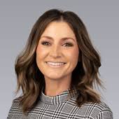 Jenn Thomas's Instagram, Twitter & Facebook