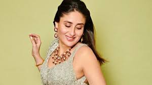 But what if then you are invited to a wedding and need some proper hairstyle? How To Style Mid Length Hair For Wedding Vogue India Vogue India