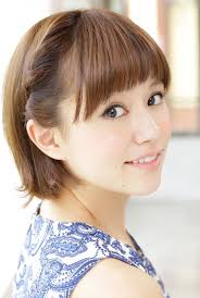 ショートボブのハーフアップヘアアレンジ 髪が短くてもできるまとめテクニック curet キュレット まとめ ハーフアップ ヘアアレンジ ボブ アレンジ セミロング ヘアアレンジ