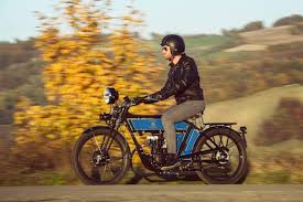 Modern Retro Flat Tank Motorcycle Motorbike Writer