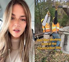 Shameless Elle 🇨🇦 (@shamelesselle)