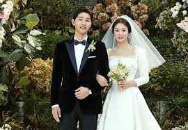 Song joong ki 송중기 pageloveufc. Hancinema S News The Sad Ending To The Song Joong Ki And Song Hye Kyo Love Story Hancinema The Korean Movie And Drama Database