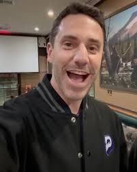 MICHELLE JUST WON $1,000,000 ON PRIZEPICKS!, SHE CASHED THE HIGHEST  MULTIPLIER OUT OF ALL PLAYERS DURING PICKSMAS (1000X) AND HER PRIZEPICKS  LINEUP WON HER $1,000,000 CASH 💸🎉, Her NFL lineup