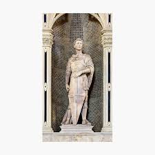 El escultor traduce en esta obra la idea de clasicismo en monumentalidad y presencia compacta del volumen. Decoracion Saint George Redbubble