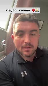 Aaron Brack's Instagram, Twitter & Facebook