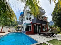 Açık havuz sunan raihana with swimming pool, kuala lumpur şehrinden 18 kilometre uzaklıktadır. The Garden Homestay Villas For Rent In Rawang Selangor Malaysia