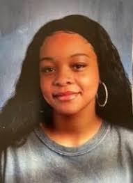 Marie Eisele's Instagram, Twitter & Facebook