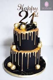 1 Tier Black And Gold Drip Cake Image Result For Black White Gold Drip Cakes Gateau Anniversaire 18ans Gateau Anniversaire 30 Ans Gateau