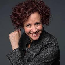 Dana Block's Instagram, Twitter & Facebook