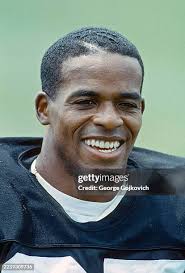 586 Thomas Everett Photos & High Res Pictures