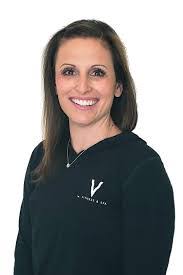 Melissa Olcott's Instagram, Twitter & Facebook