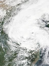 Jul 07, 2021 · an extreme version of vorticity is a vortex.the vortex is a spinning, cyclonic mass of fluid, which can be observed in the rotation of water going down a drain, as well as in smoke rings, tornados and hurricanes. Bao Lekima 2019 Wikipedia Tiáº¿ng Viá»‡t