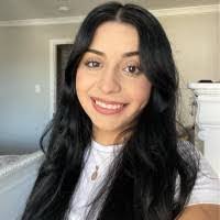 Erendida Chavez's Instagram, Twitter & Facebook