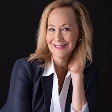 Barbara Field (@Thewritingfield)