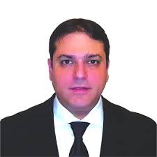 Le DUSI de la faculté de droit de Nancy ce sont des cours académiques, des… 