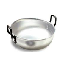 Recipiente de cocina, de forma circular y poca profundidad, dotado de asas a ambos lados. Paila Redonda Bordeada N 50 La Cobacha