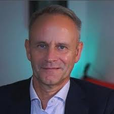 Russell Bateman's Instagram, Twitter & Facebook