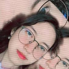 YOU GOT A MARRIAGE PROPOSAL AND YOUR 2ND EMOJI IS YOUR ANSWER!