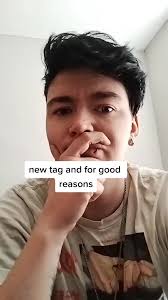 Damien Robles (@turntwinkgoddamn)