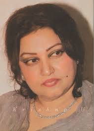 112 years old photo of Indian women was taken in 1912 AD.  [#InternationalWomensDay](https://twitter.com/hashtag/InternationalWomensDay?src=hashtag_click)  [ ](https://twitter.com/GujaratHistory/status/1766086529993048314/photo/1) 