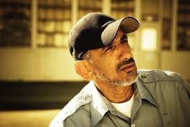 Person wearing baseball cap new arrivals