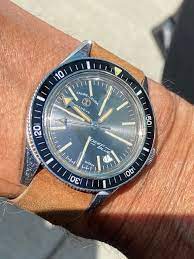 The stainless steel case is unpolished and the thick wide bevels and untouched. For Sale My Favre Leuba Deep Blue Omega Forums