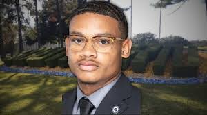 Lawrence Rowell's Instagram, Twitter & Facebook