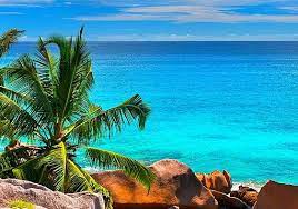 A kókuszpálmák, a takamaka fák, a világ legnagyobb teknőse, nem beszélve a. Seychelle Szigetek Last Minute Utazas Akcios Olcso Aron