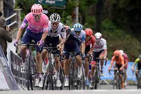 hirschi conquers mur de huy to win la fleche wallonne cyclingnews cycling race sports images lotto soudal