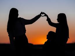 On a fait l'amour devant des amis. 90 Citations Et Textes Sur La Famille Les Plus Courts En Premier