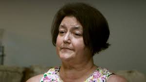 Elisa Gilbert's Instagram, Twitter & Facebook