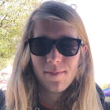 Tristan Moss's Instagram, Twitter & Facebook