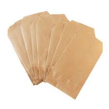 Joli sachet en kraft brun pour emballer tous vos petits cadeaux. Petit Sachet Kraft Sac Cadeau Papier Kraft Mariage Bapteme