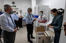 The new kuala lumpur health clinic or klinik kesihatan kuala lumpur (kkkl) in jalan termeloh/jalan fletcher opened its doors from 3rd april 2017 and is designed to cater to up to 3,000 patients a day. Agong Lawat Pusat Vaksinasi Klinik Kesihatan Kuala Lumpur Utusan Borneo Online