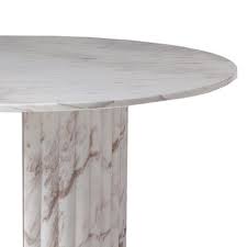 If you want a table to last through years of dinner party wear and tear, choose a table made from a hardwood, such as mahogany, walnut, maple, oak. White And Pink Marble Dining Table By Dooq For Sale At Pamono