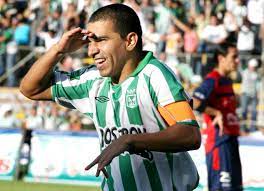 Víctor Hugo Aristizabal confesó penal que le regalaron cuando jugaba en  Nacional; delató al árbitro - Semana