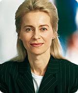 Ursula von der leyen 2003 mit ihrem mann heiko und den sieben kindern. Familie Und Beruf Interview Mit Ursula Von Der Leyen Kidsgo