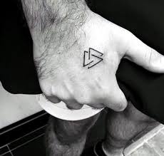 Maybe you would like to learn more about one of these? 21 Ideas De Tatuajes Pequenos De Hombre Mujer Fotos Significado