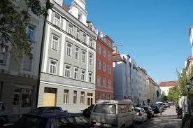 Wohnung mieten in neuhausen am rheinfall: Wohnen Im Stilaltbau Mit Bestlage Neuhausen Altbauwohnung Munchen