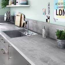 Plan De Travail Stratifie Beton Cire Clair Mat L 315 X P 65 Cm Ep 38 Mm Leroy Merlin Cuisine Beton Beton Cire Cuisines Dans Salon