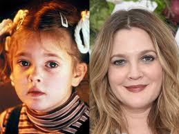 Drew barrymore, henry thomas, robert macnaughton vb. Drew Barrymore Says Steven Spielberg E T Sequel Isn T Happening