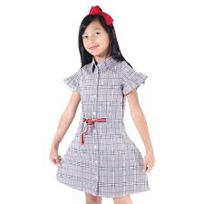 Hal ini dikarenakan model yang bagus serta desain yang unik apalagi warna yang disediakan adalah dengan kombinasi warna cerah. 10 Baju Anak Perempuan Yang Bagus Trend Kekinian Di Indonesia 2021