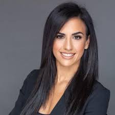 Aileen Fernandez's Instagram, Twitter & Facebook