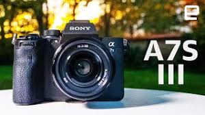 The Best Vlogging Cameras Of 2019 Panasonic Nikon Sony And Canon